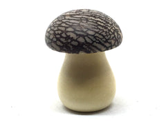 LV-4946 Holly & Betelnut Threaded Mushroom Needle Case, Pill, Jewelry Box-SCREW CAP