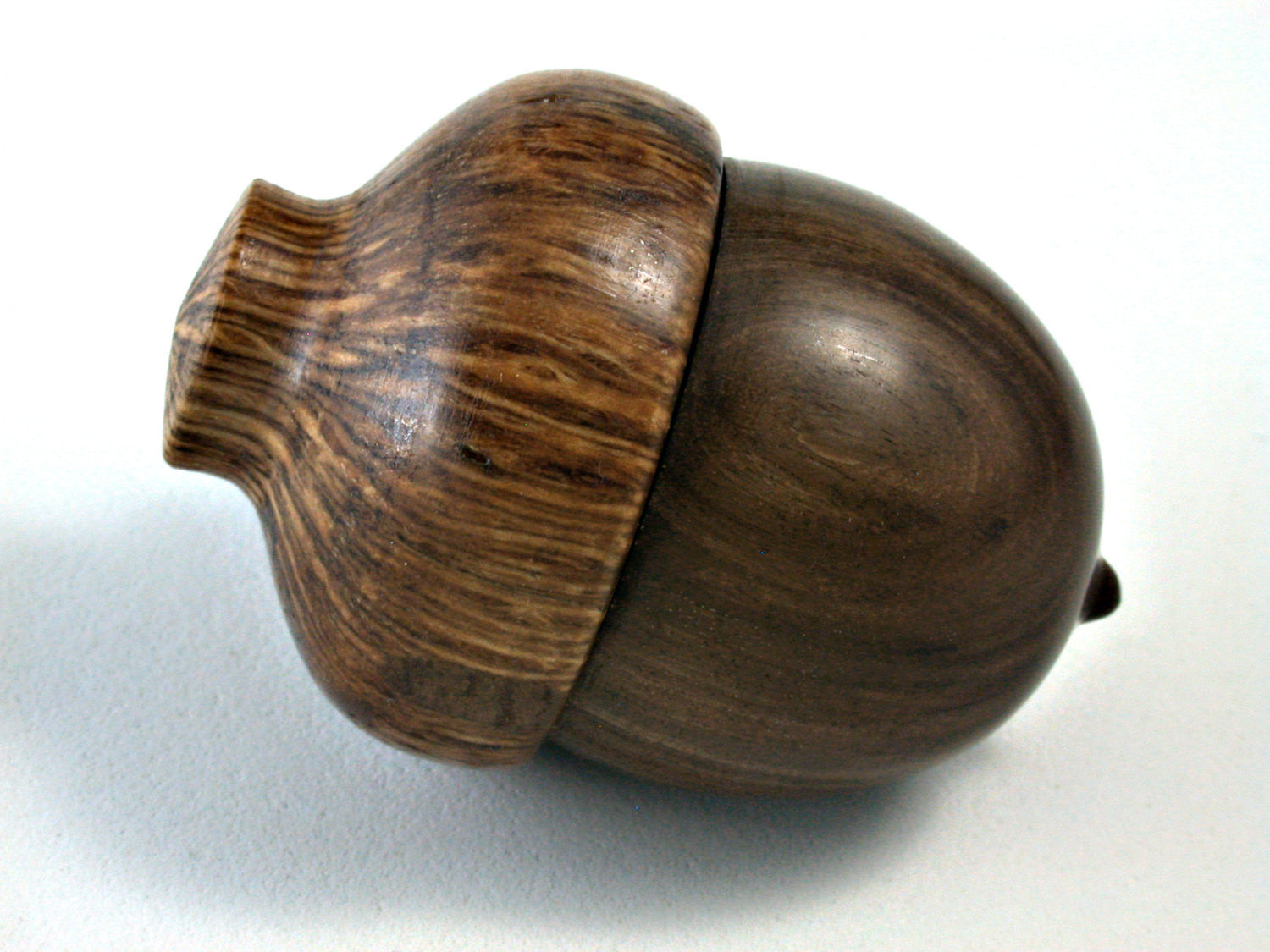LV-1440 Cocuswood & Cork Oak Acorn Ring Box, Keepsakes, Jewelry Box-SCREW CAP