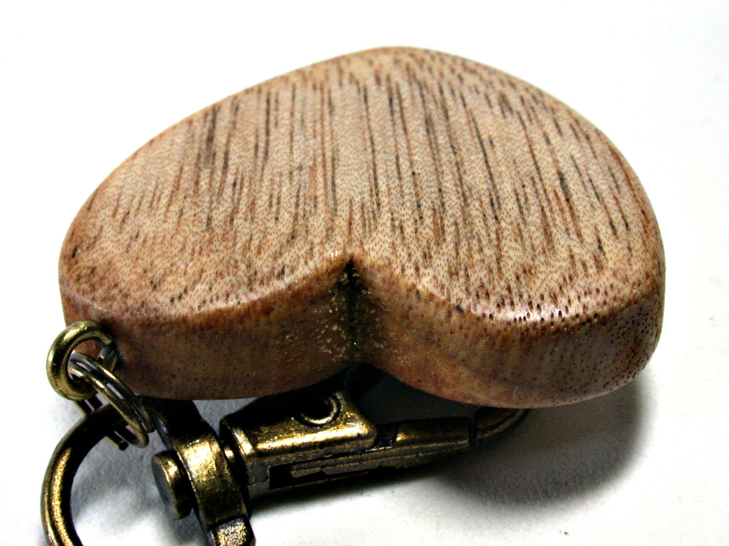 LV-1454 Primavera Wooden Heart Shaped Charm, Keychain, Unique Hand Made