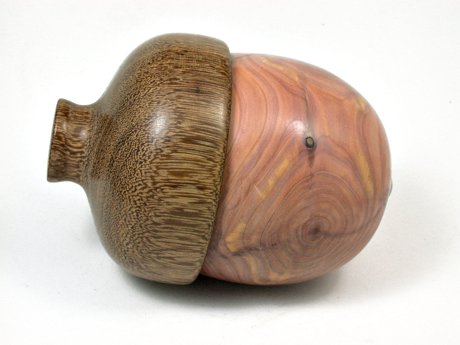 LV-1979 Aromatic Cedar & Brownheart Acorn Jewelry Box, Pill Box, Trinket Box-SCREW CAP