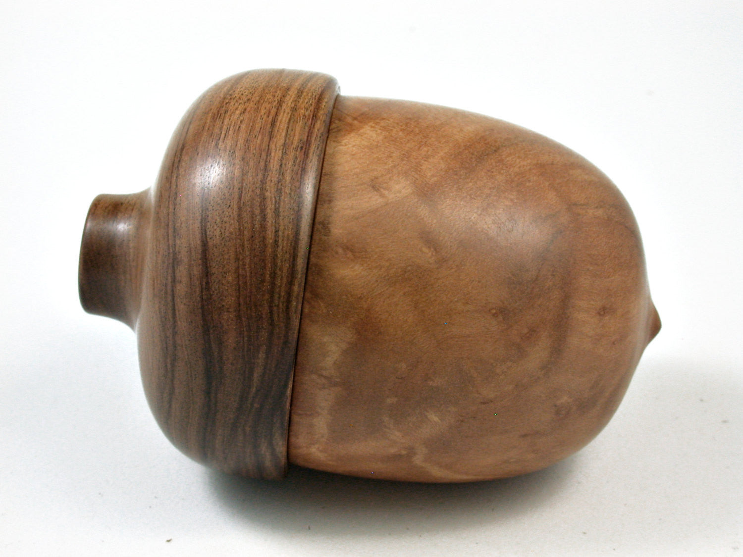 LV-2582 Madrone Burl with Chechen Acorn Jewelry, Ring Box, Pill Box-SCREW CAP