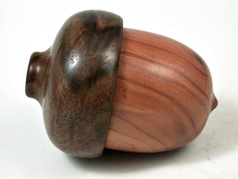 LV-2865  Aromatic Cedar & Walnut Acorn Jewelry, Ring Box, Pill Box-SCREW CAP
