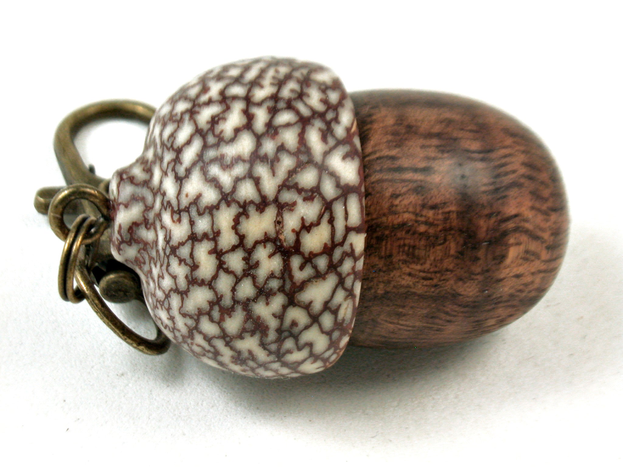 LV-3485  Curly Koa & Betelnut Acorn Pendant Box, Charm, Keychain-SCREW CAP