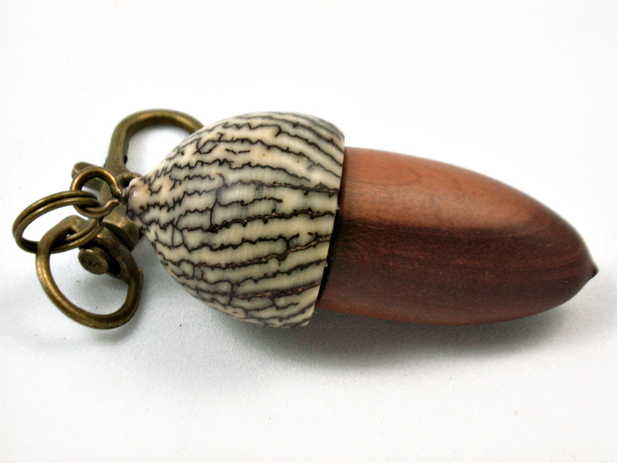 LV-3927  Manzanita  & Betelnut Acorn Pendant Box,Bag Charm, Keychain-SCREW CAP
