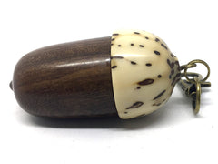 LV-4640 Partridgewood with Raffia Palm Nut Acorn Pendant Box, Pill Fob-SCREW CAP