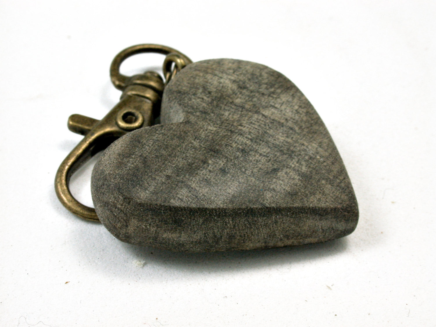 LV-1759 Curly Buckeye Wooden Heart Shaped Charm, Keychain, Wedding Favor-HAND CARVED