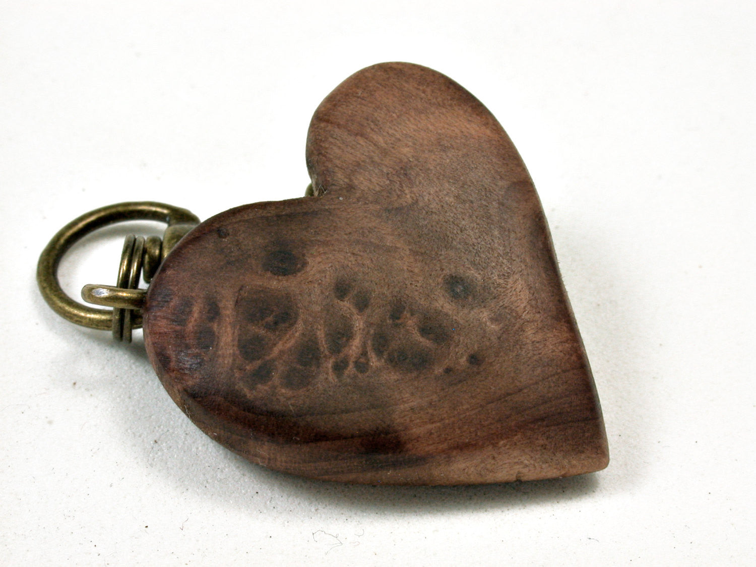 LV-1897 Redwood Burl Wooden Heart Shaped Charm, Keychain, Wedding Favor-HAND CARVED