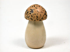 LV-2005 Holly & White Elephant Palm Nut Threaded Mushroom Needlecase, Pill Box, Jewelry Box-SCREW CAP
